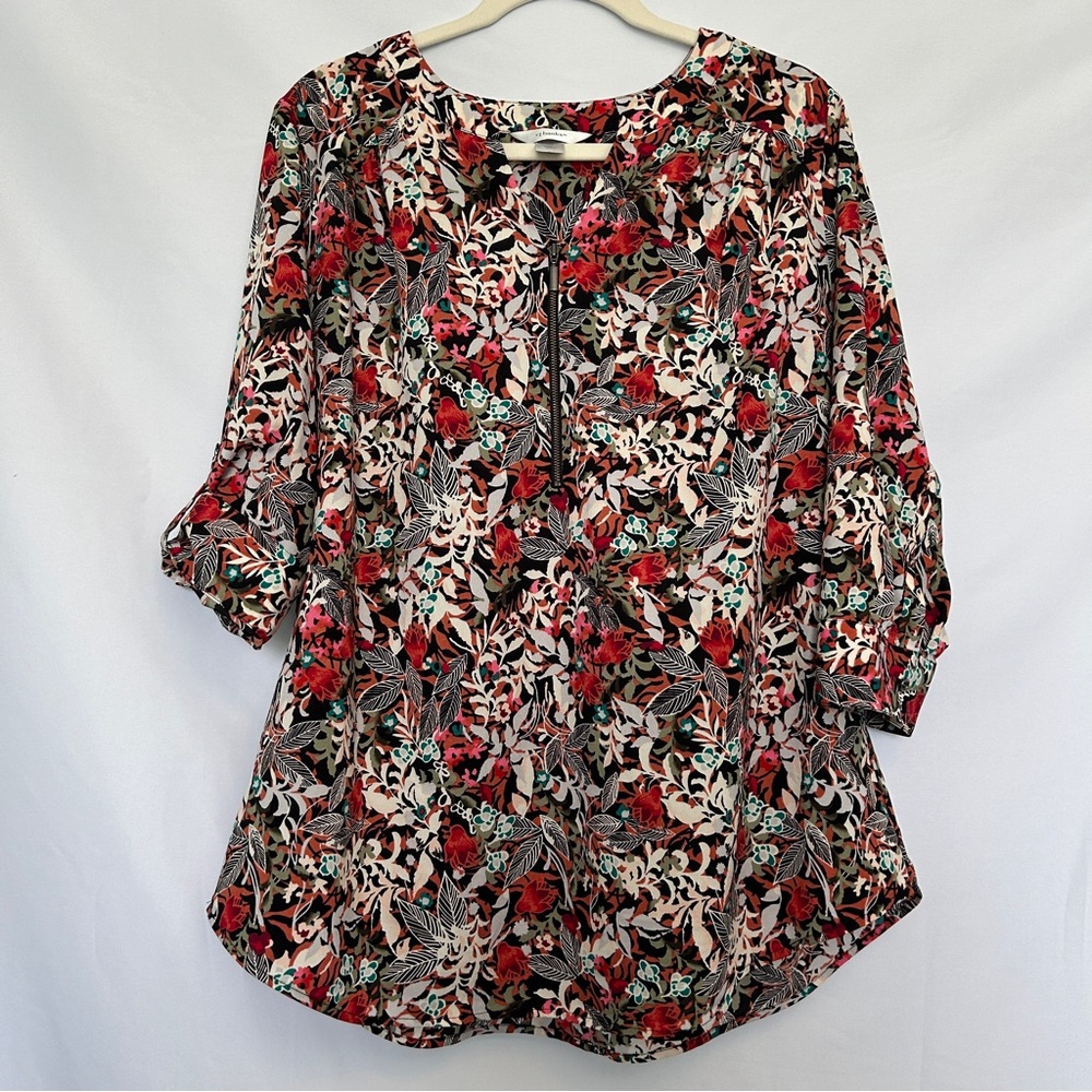 CJ Banks Zipper Front Floral‎ Patterened Blouse
